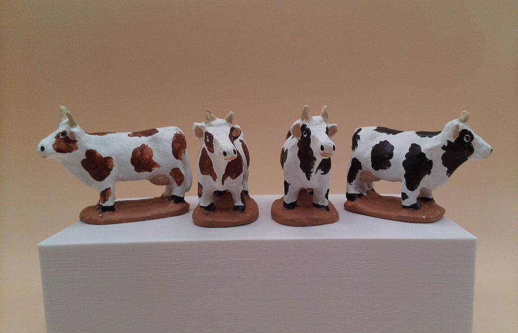La Vache, santon provençal artisanal, peinte à la main – La Crèche de Sylvain